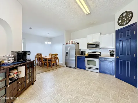 8638 Julia Marie Circle Jacksonville FL 32210