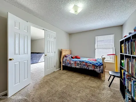 8638 Julia Marie Circle Jacksonville FL 32210