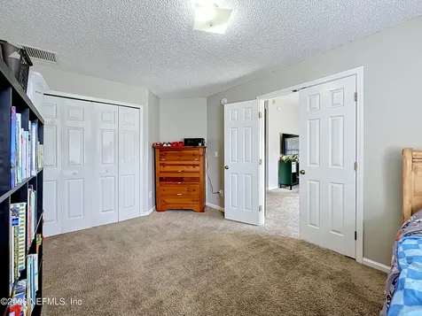 8638 Julia Marie Circle Jacksonville FL 32210