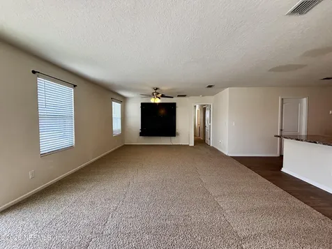 9086 Tahoe Lane Jacksonville FL 32222