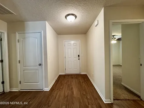 9086 Tahoe Lane Jacksonville FL 32222