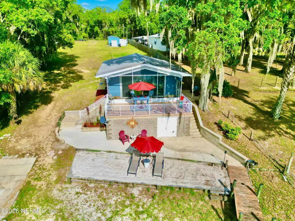 125 Floradandy Road Hawthorne FL 32640