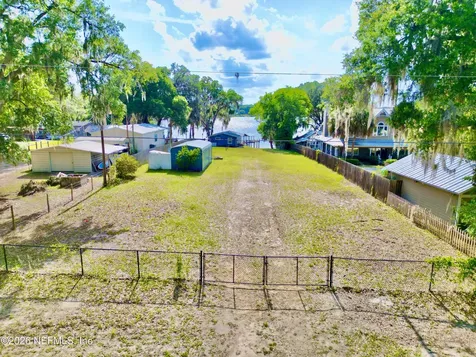 125 Floradandy Road Hawthorne FL 32640
