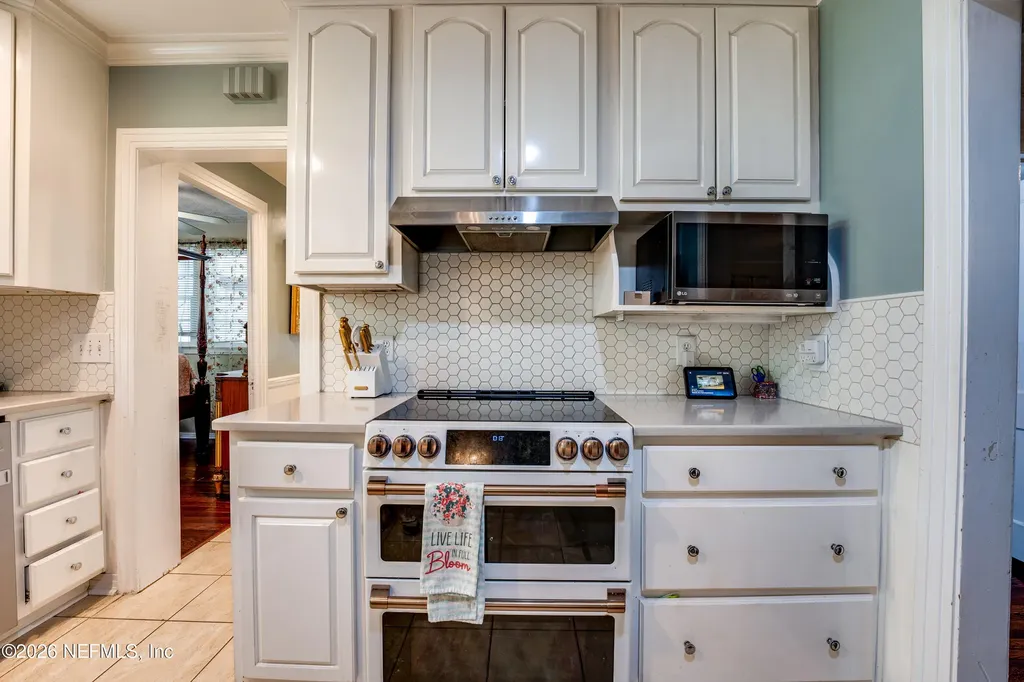 1335 Azalea Drive Jacksonville FL 32205