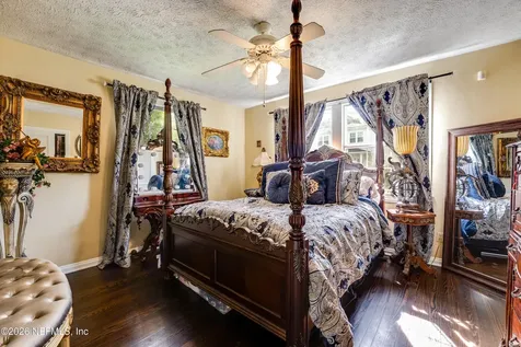 1335 Azalea Drive Jacksonville FL 32205