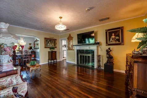 1335 Azalea Drive Jacksonville FL 32205