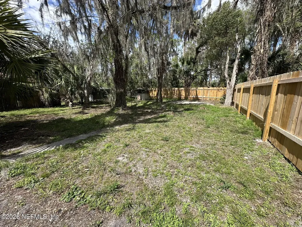 112 Putnam Avenue East Palatka FL 32131