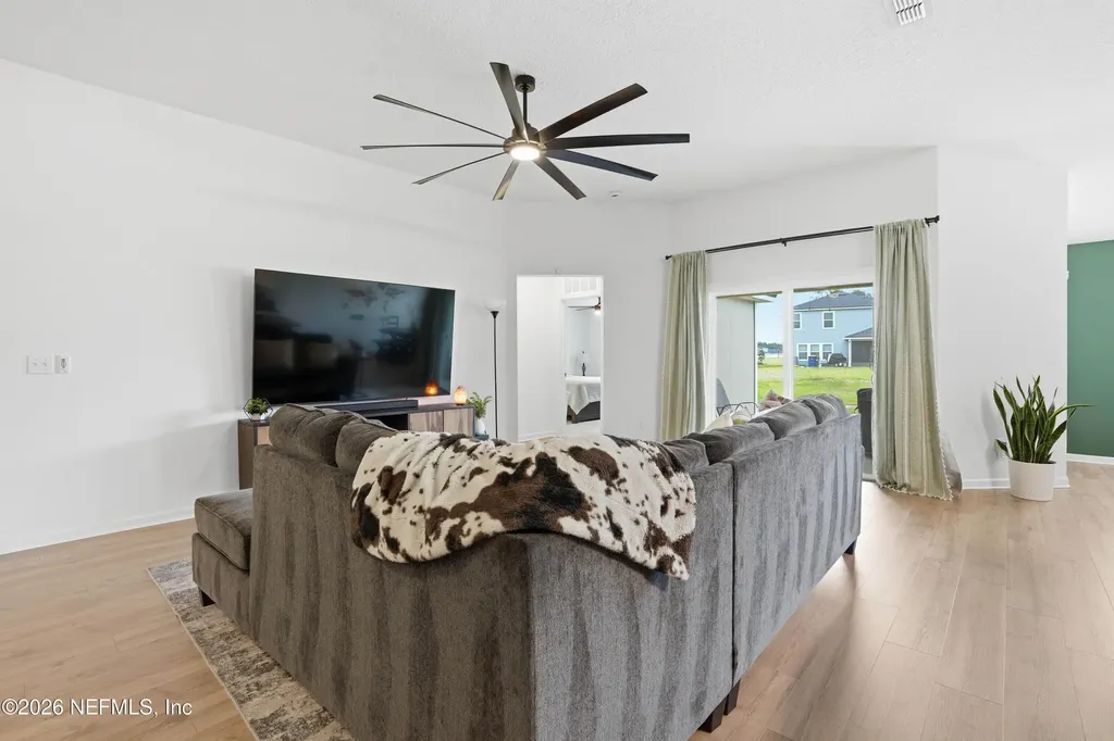 5043 Big Pine Drive Jacksonville FL 32218