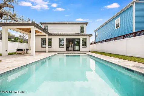 809 11th Avenue S Jacksonville Beach FL 32250