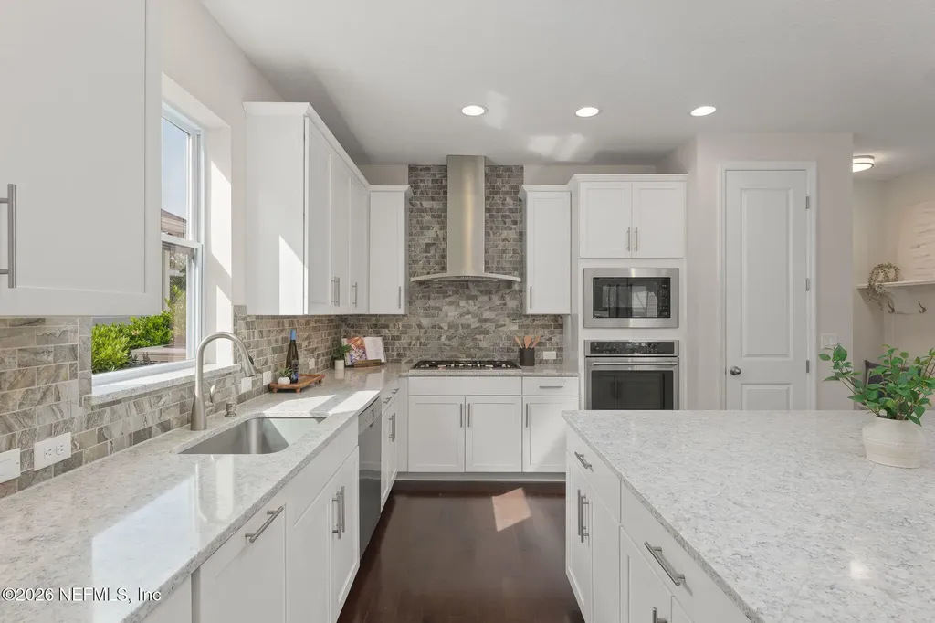 316 Whisper Rock Drive Ponte Vedra FL 32081