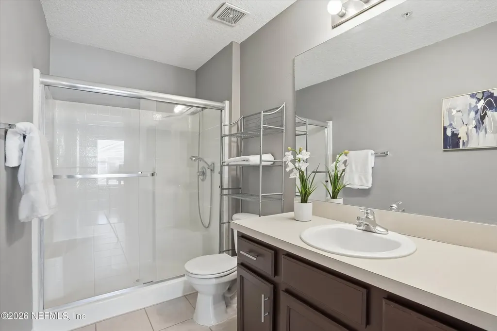 8204 White Falls Boulevard Jacksonville FL 32256