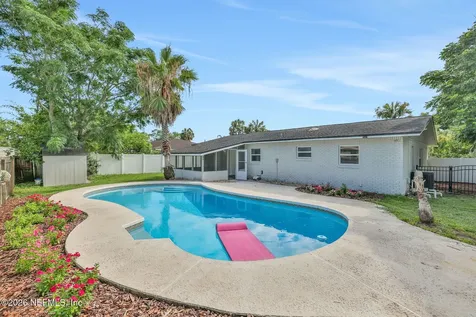 42 Dolphin Boulevard Ponte Vedra Beach FL 32082