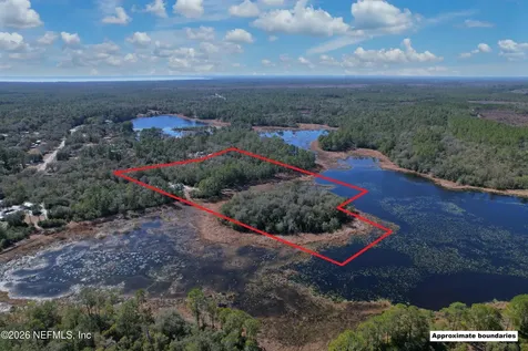 118 Acacia Street Crescent City FL 32112