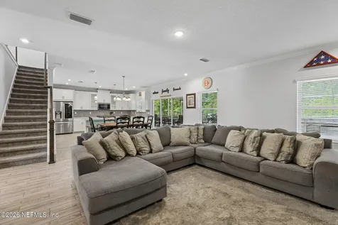 212 Winterberry Court St. Johns FL 32259