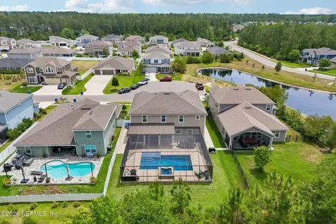 212 Winterberry Court St. Johns FL 32259