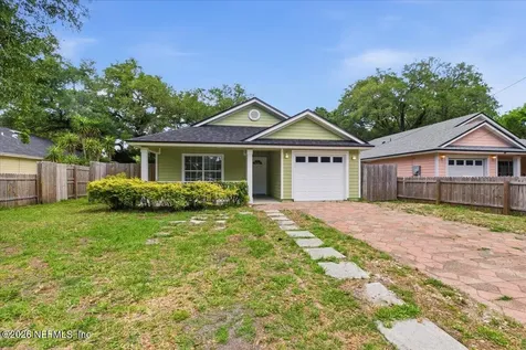 3907 Adirolf Road Jacksonville FL 32207