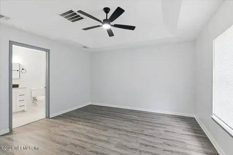 3907 Adirolf Road Jacksonville FL 32207