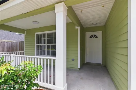 3907 Adirolf Road Jacksonville FL 32207