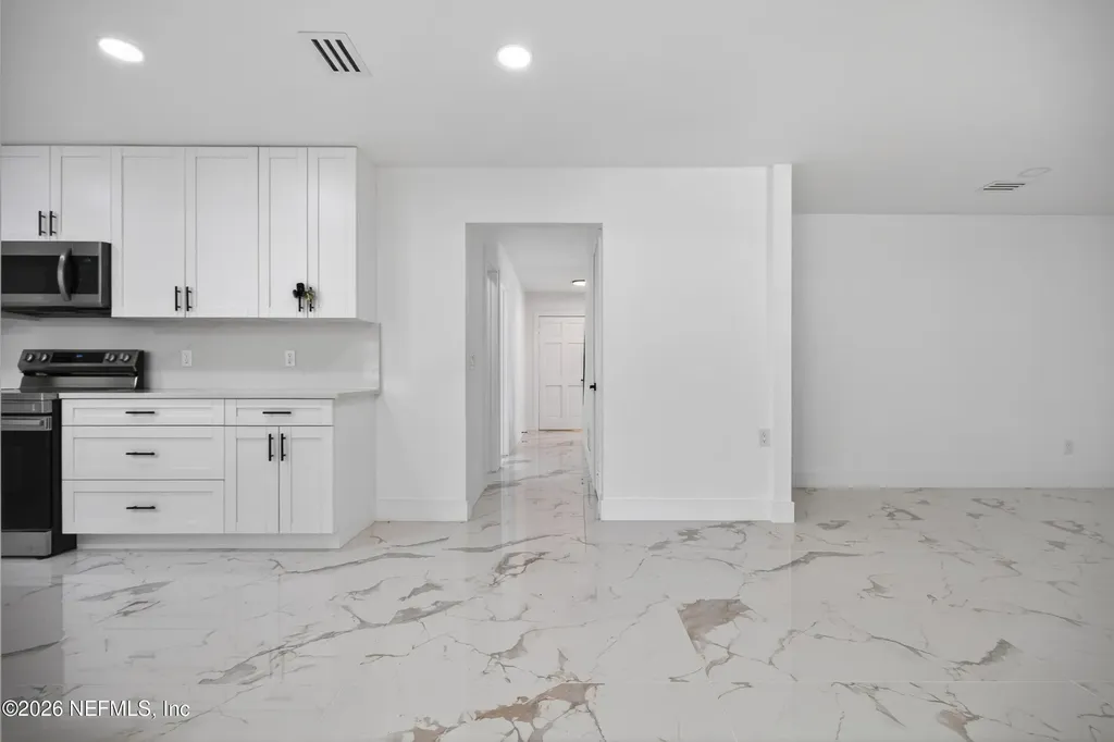 1407 Grandview Drive Jacksonville FL 32211