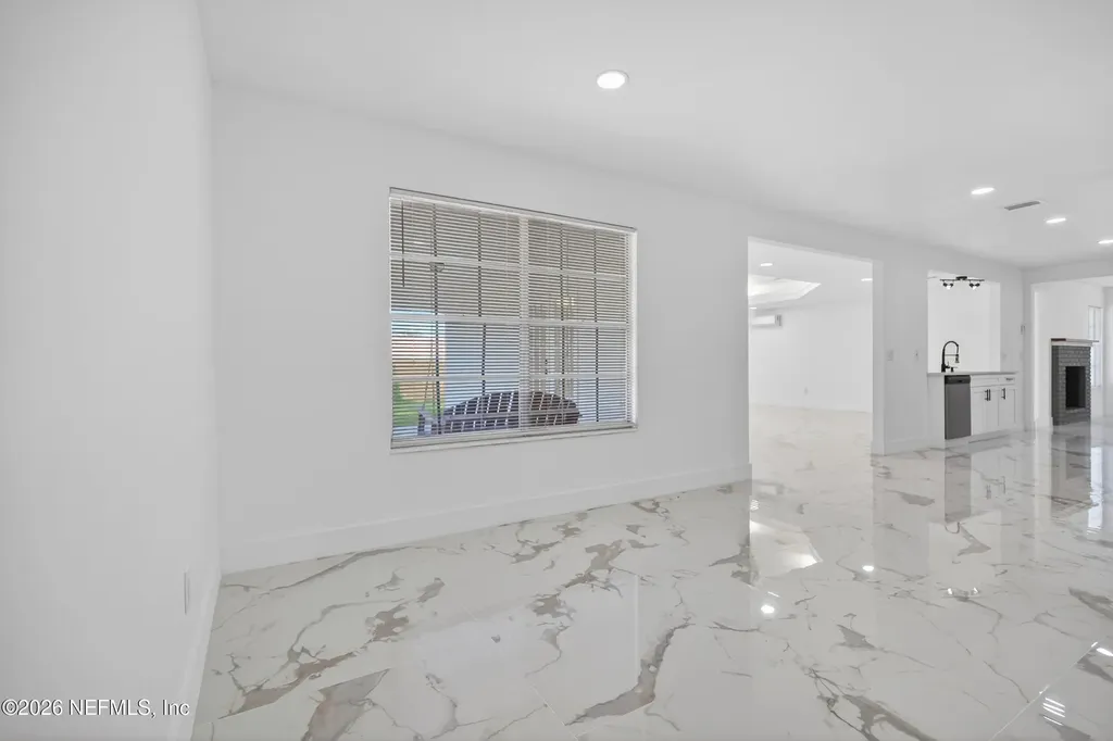 1407 Grandview Drive Jacksonville FL 32211