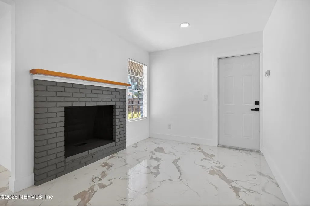 1407 Grandview Drive Jacksonville FL 32211