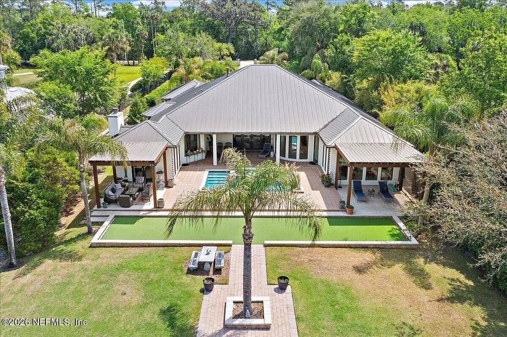 153 S Roscoe Boulevard Ponte Vedra Beach FL 32082