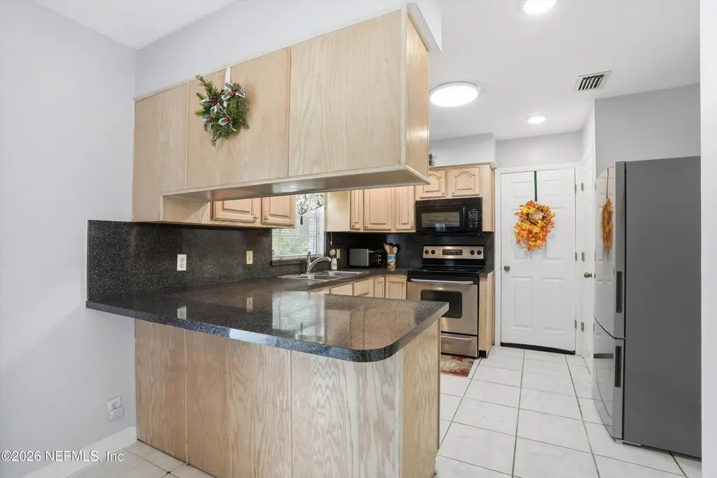 2761 Woolery Drive Jacksonville FL 32211