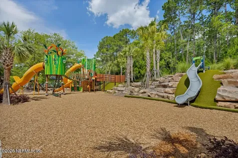 833 Lotus Lane N St. Johns FL 32259