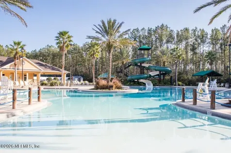 833 Lotus Lane N St. Johns FL 32259