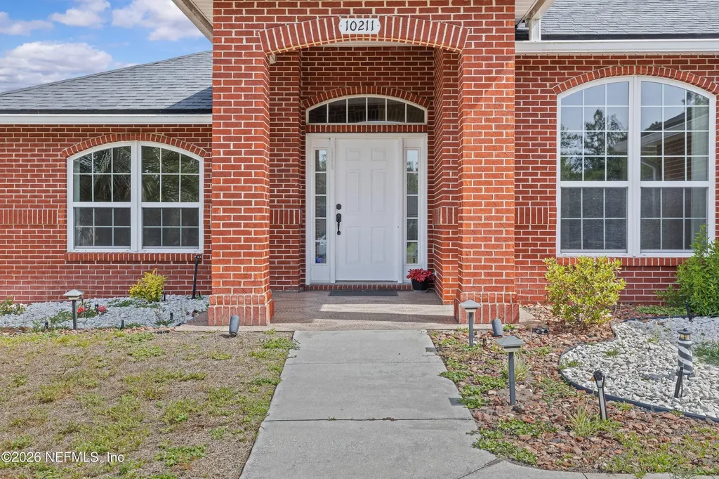 10211 Wellhouse Court Jacksonville FL 32220