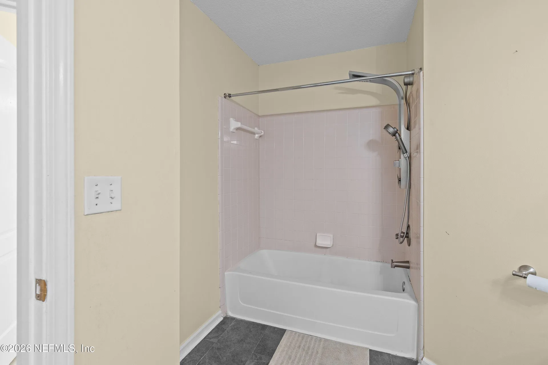 10211 Wellhouse Court Jacksonville FL 32220