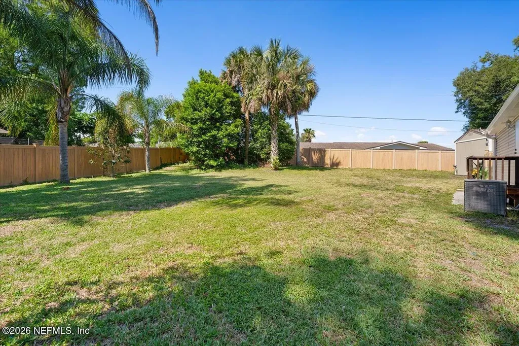 1137 Yaupon Street Daytona Beach FL 32117