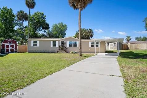 1137 Yaupon Street Daytona Beach FL 32117