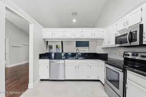 8634 Hammond Forest Drive Jacksonville FL 32221