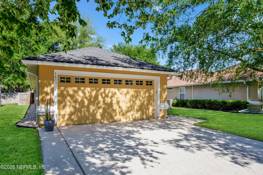 1608 Christine Court Jacksonville FL 32259