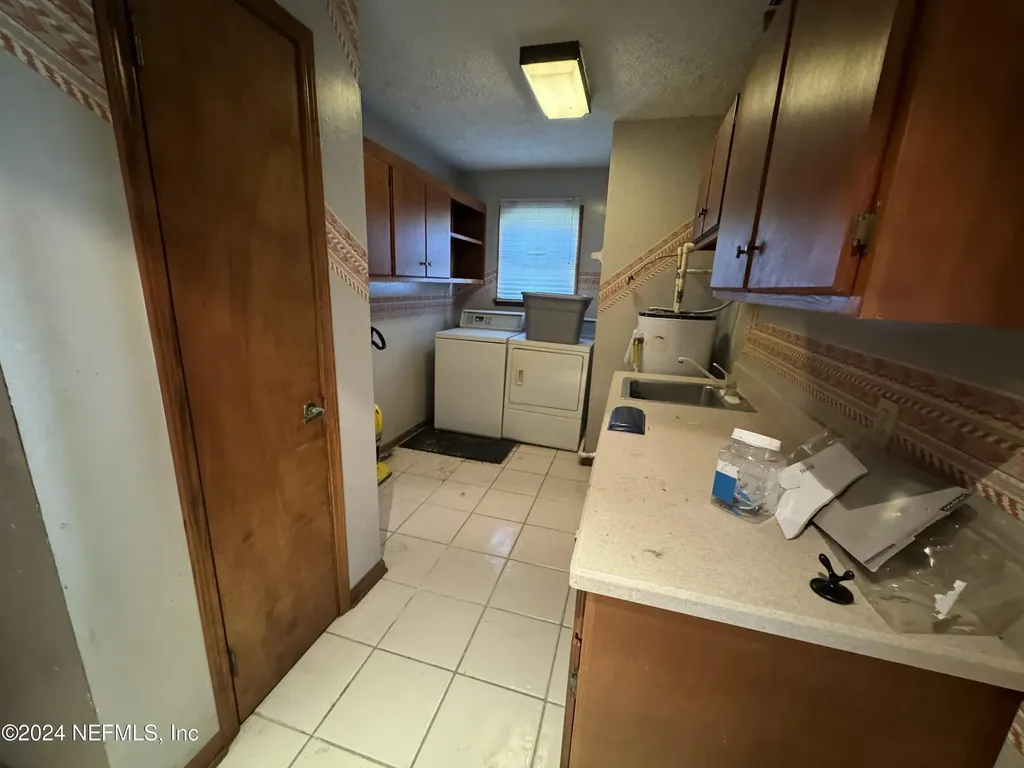 3832 Sandy Shores Drive Jacksonville FL 32277