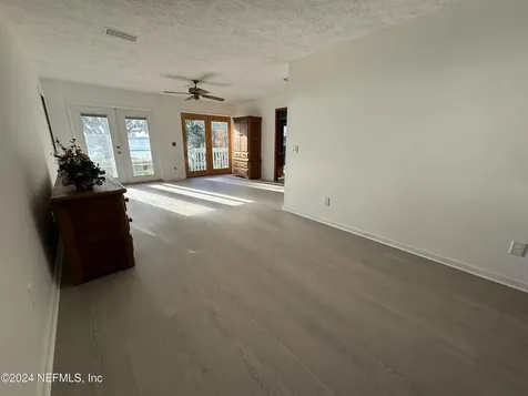 3832 Sandy Shores Drive Jacksonville FL 32277