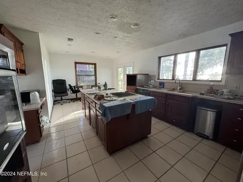 3832 Sandy Shores Drive Jacksonville FL 32277