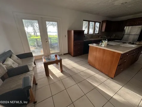 3832 Sandy Shores Drive Jacksonville FL 32277