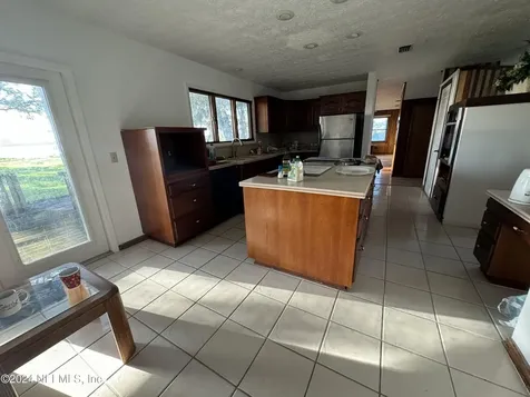 3832 Sandy Shores Drive Jacksonville FL 32277