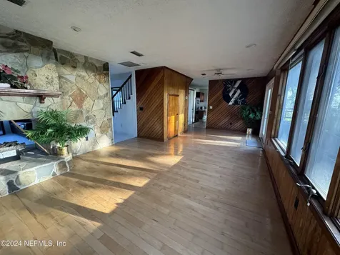 3832 Sandy Shores Drive Jacksonville FL 32277