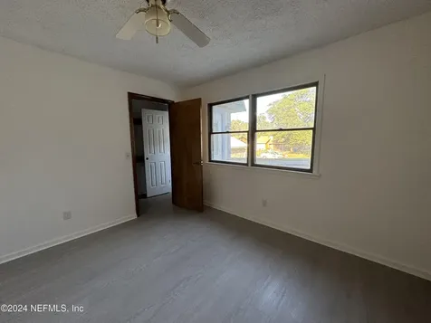 3832 Sandy Shores Drive Jacksonville FL 32277