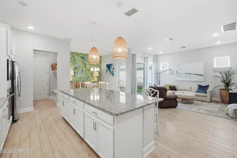 185 Park Center Avenue Ponte Vedra FL 32081