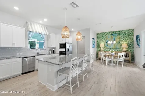 185 Park Center Avenue Ponte Vedra FL 32081