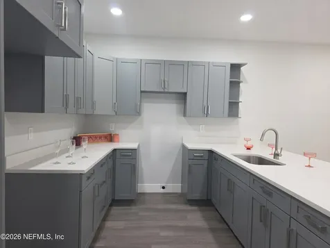1034 E 13th Street Jacksonville FL 32206
