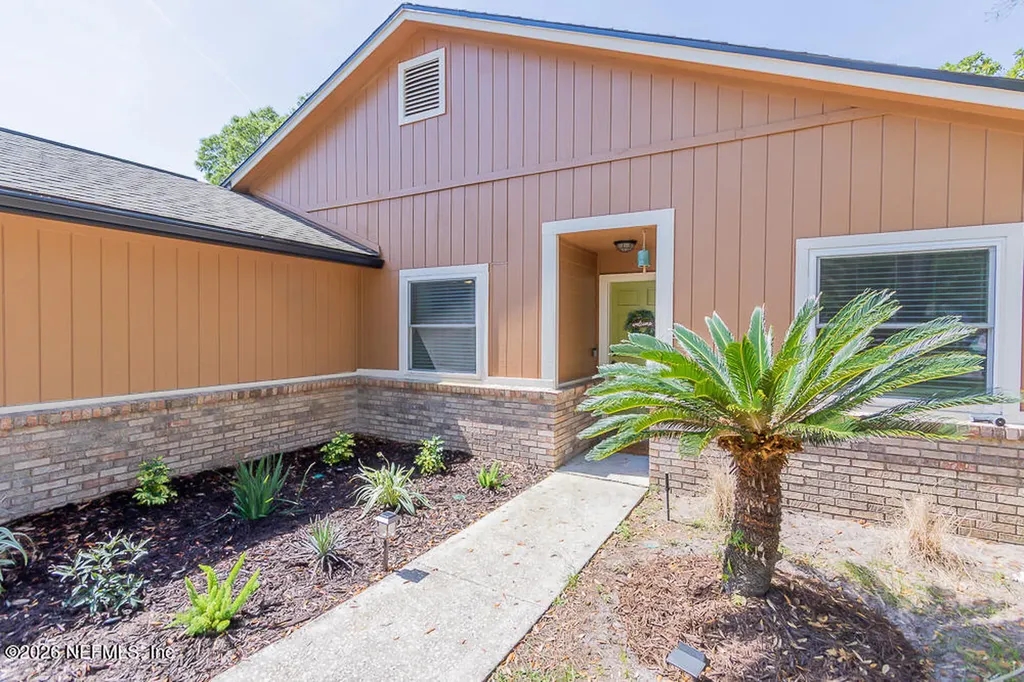 1540 Panther Ridge Court Jacksonville FL 32225