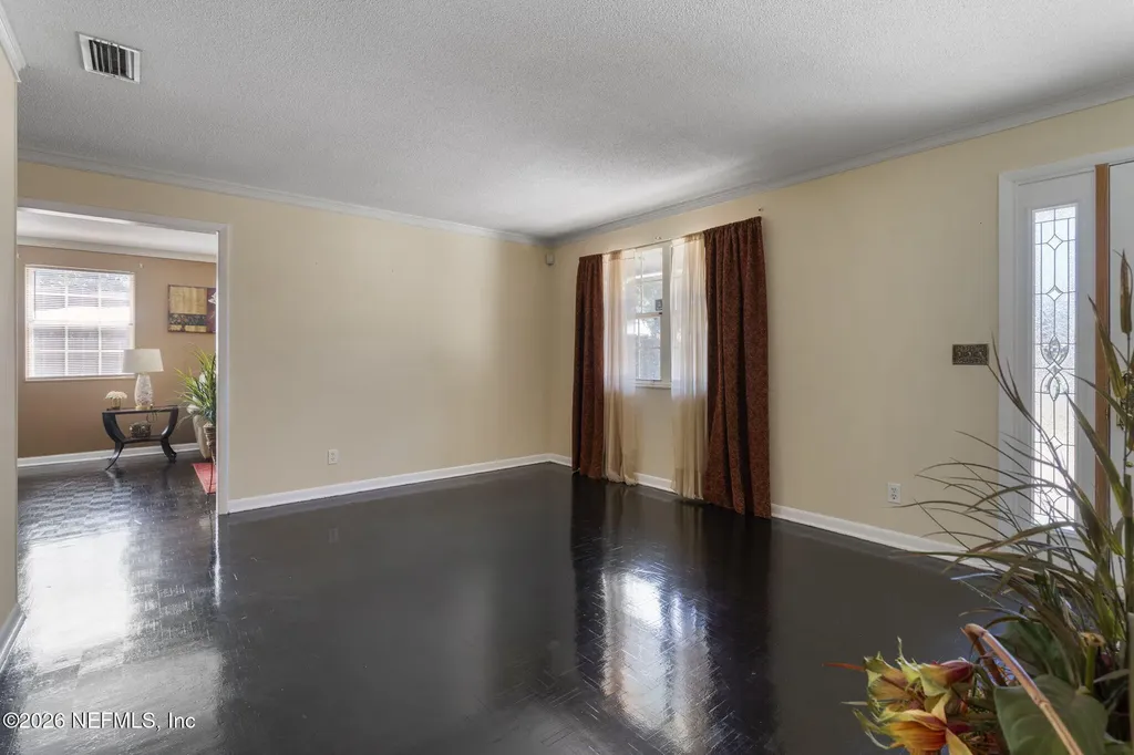 1143 Pecan Cove Jacksonville FL 32221