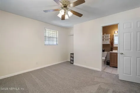 1143 Pecan Cove Jacksonville FL 32221