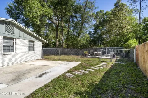 1143 Pecan Cove Jacksonville FL 32221