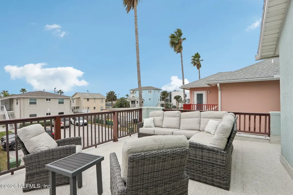 1524 1st Street S Jacksonville Beach FL 32250